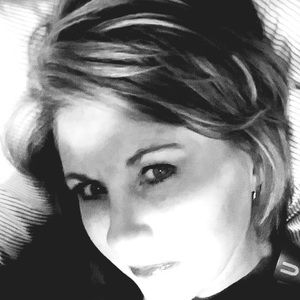 Meet your Posher, Deborah